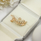 Luxury Alloy Gold ต่างหู Studs Leaf ดอกไม้รูปร่าง Shiny Crystals 4 ชิ้น